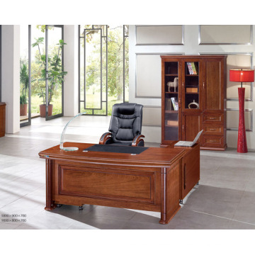 Cheap Price Executive Wood Veneer Office Desk (FOH-B7F182)